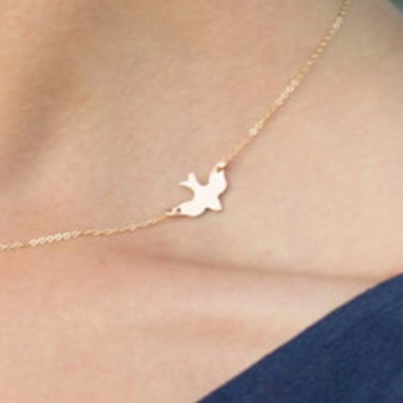 Side Dainty Dove Necklace Gold Pendant Necklace - Picture 3 of 3